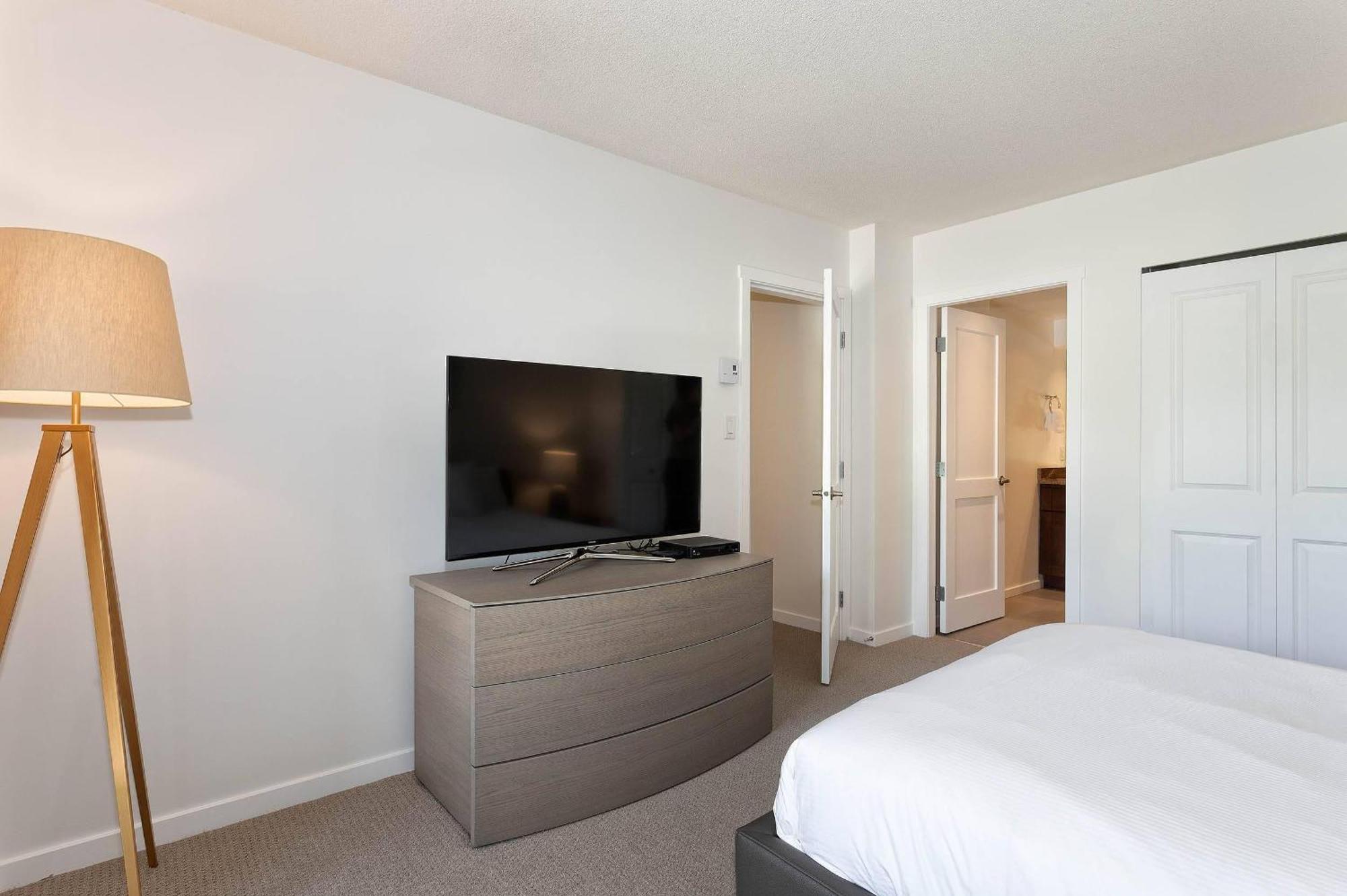 Hébergement de vacances Woodrun 417 | Ski-in Ski-out, Pool, Hot Tub, Free Parking *