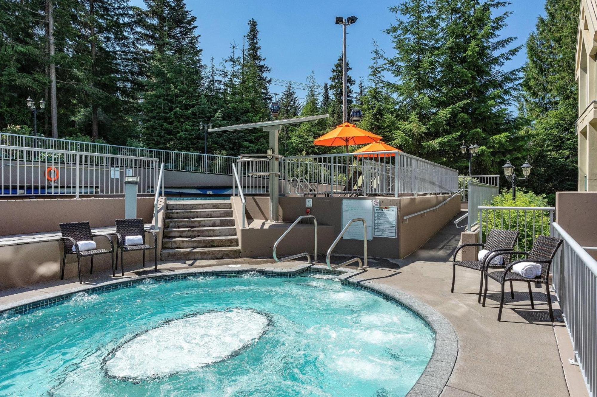 Hébergement de vacances Woodrun 417 | Ski-in Ski-out, Pool, Hot Tub, Free Parking